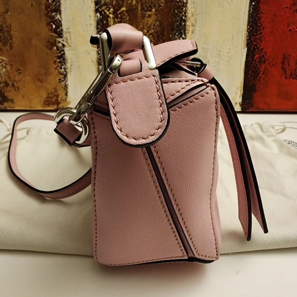 (SOLD) Loewe Mini Puzzle Bag - Picture 5 of 9